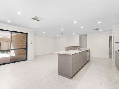 47 Turner Parkway, Carramar