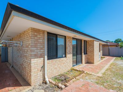 10 Desmond Place, Rivervale