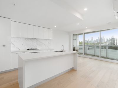 C607 / 111 Canning Street, North Melbourne