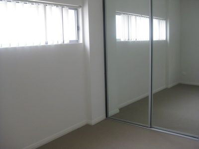 82 / 24 Lachlan Street, Liverpool