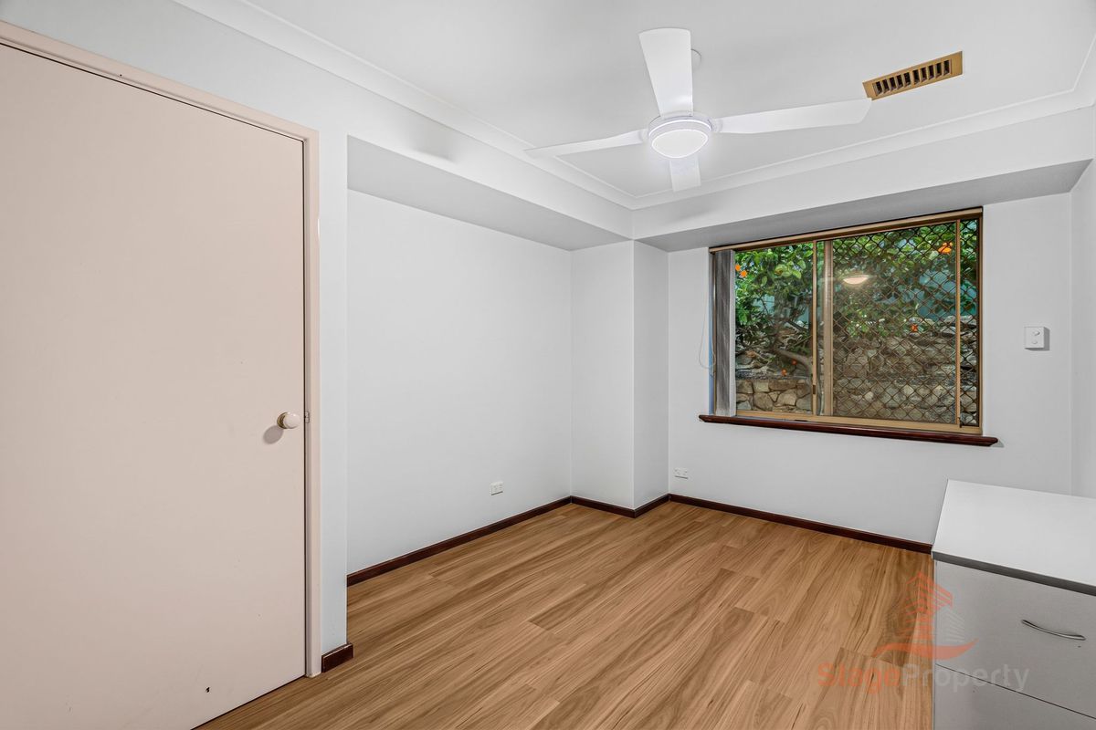 33 Taronga Drive, Kelmscott