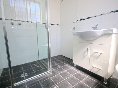 1 / 252 Lakemba Street, Lakemba