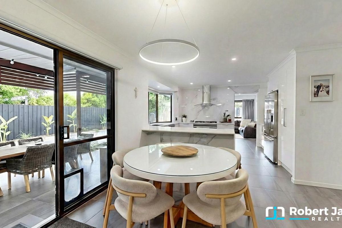 10 Spinnaker Drive, Mount Coolum