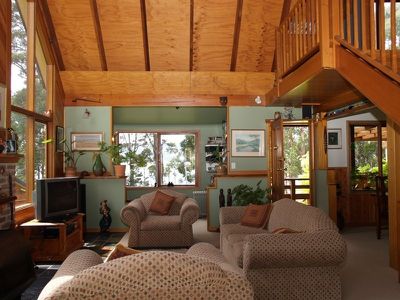 4960 Channel Highway, Gordon