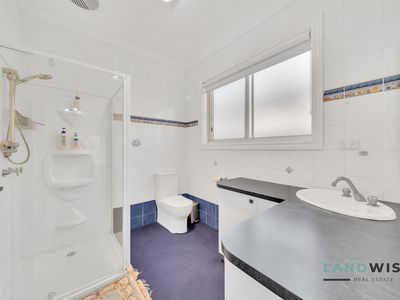 6 Mitta Place, Taylors Hill