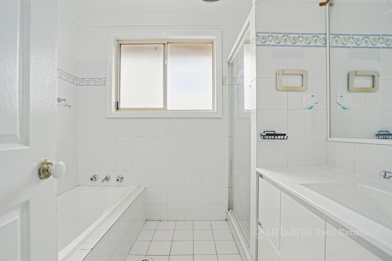 11B Lakewood Drive, Woodcroft
