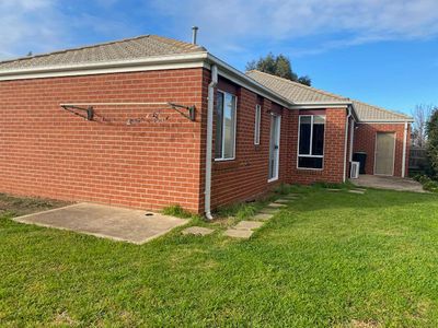 104 Rosegrange Boulevard, Tarneit