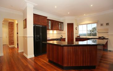 7 Valley Drive, Beaconsfield Upper