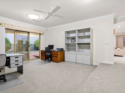 35 Hatherley Parade, Winthrop