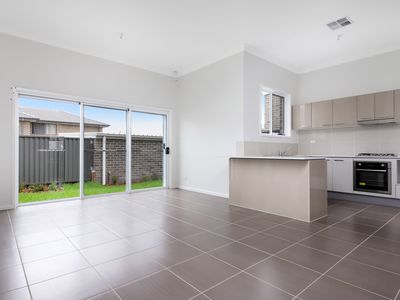 84 Farmland Drive, Schofields