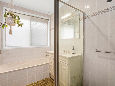 9 Meehan Drive, Kiama Downs