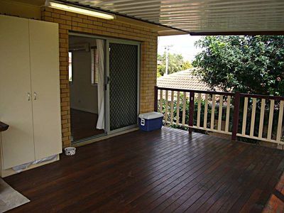 12 Packman Avenue, Rochedale South