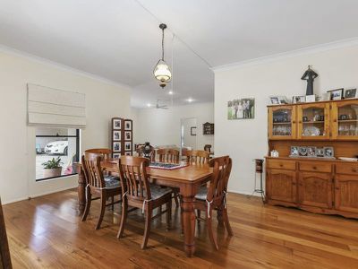 8 Jaggers Court, Tinbeerwah
