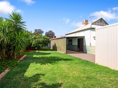 21 Ardagh Avenue, Kalgoorlie