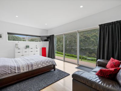 60 Clear Creek Road, Woodbridge