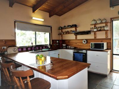 275 Bromfields Rd, Northwood