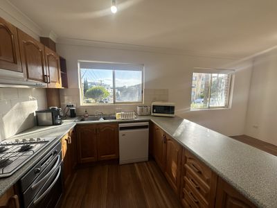 1 / 19 Blackett Street, North Wollongong