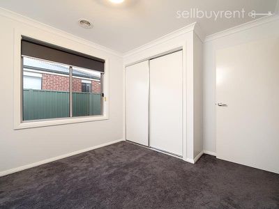 2 VICTORIA CROSS PARADE, Wodonga