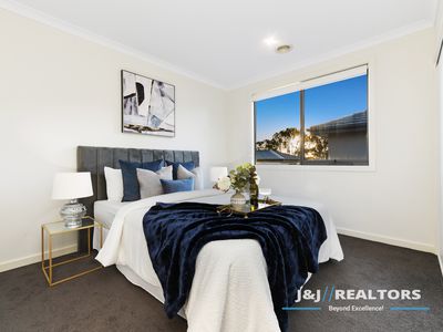 4 Cassa Blue Circuit, Narre Warren