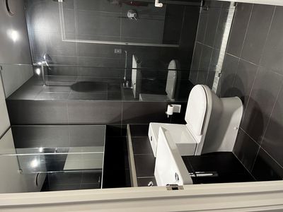 2202E / 888 Collins Street, Docklands