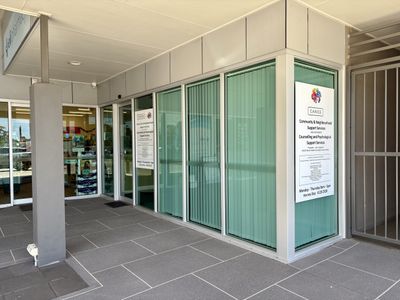 5 / 1 Guest Court, Eli Waters