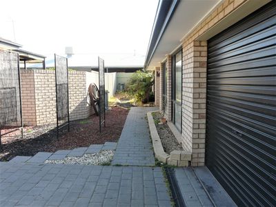 2 / 2 Riley Court, Tocumwal