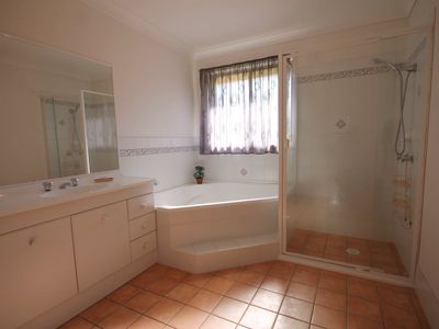 494 Giants Creek Road, Sandy Hollow