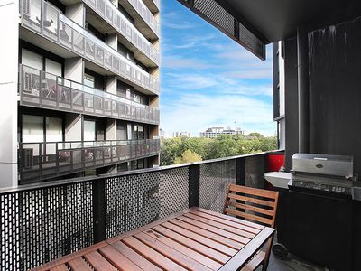 807 / 253 Franklin Street, Melbourne