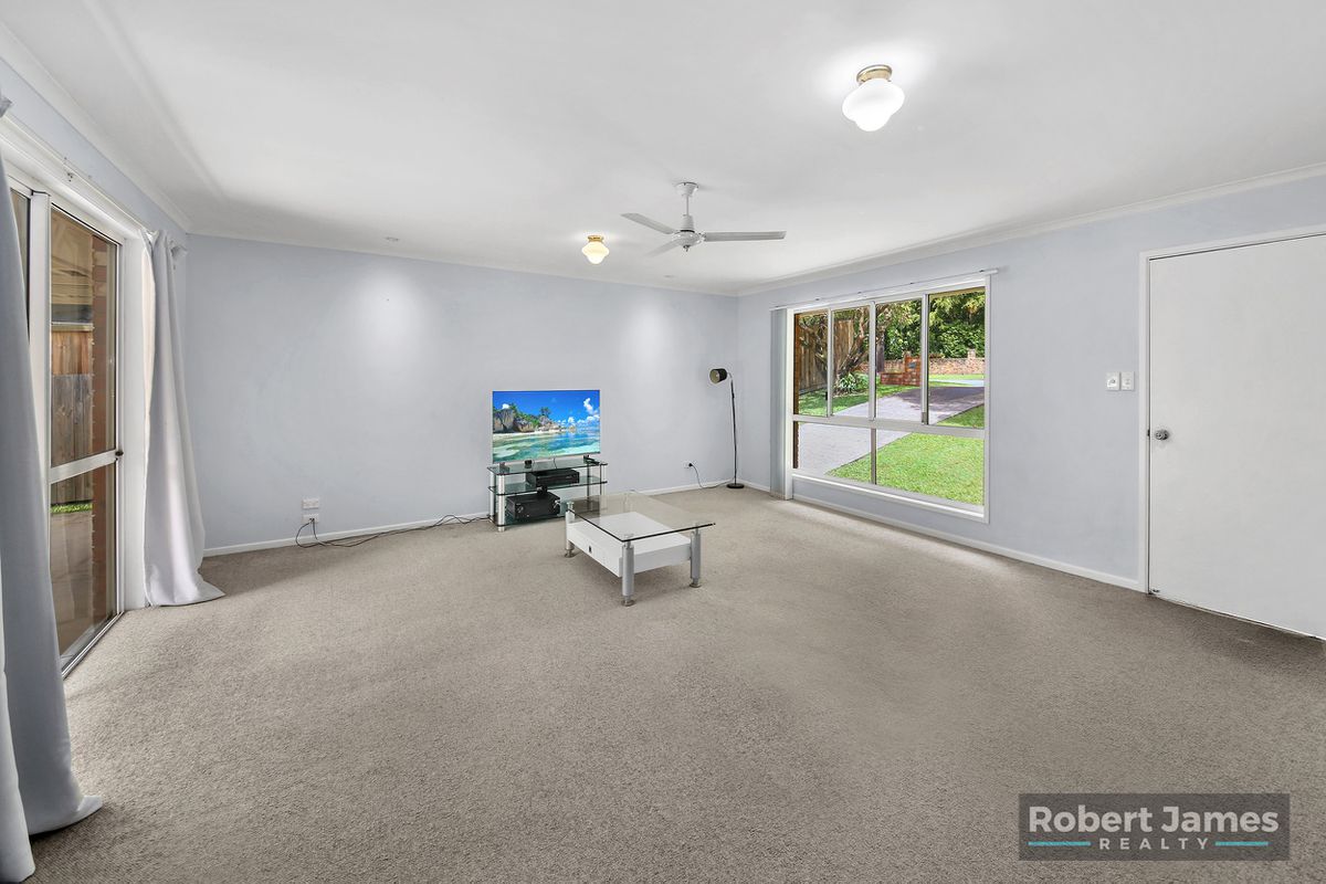 1 Hooper Crescent, Tewantin