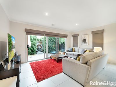 9 Talisker Street, Tarneit