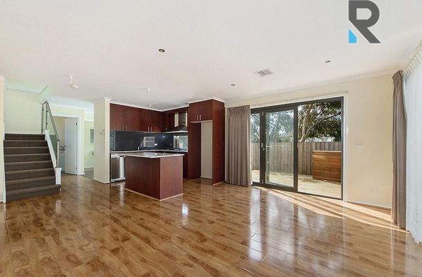 2 / 67 Dianne Avenue, Craigieburn