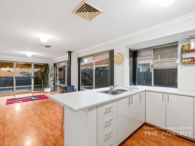 10 Gaby Way, Marangaroo