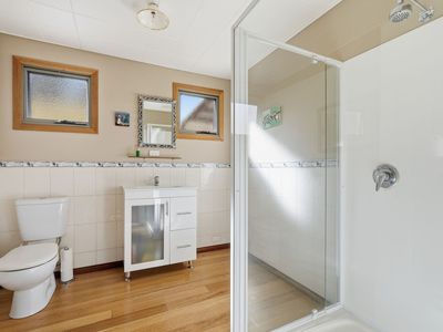 34 Reeves Lane, Dover