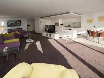 1105 / 30 The Circus, Burswood