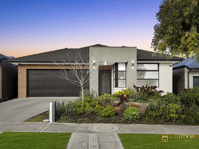 17 Rondo Drive, Manor Lakes