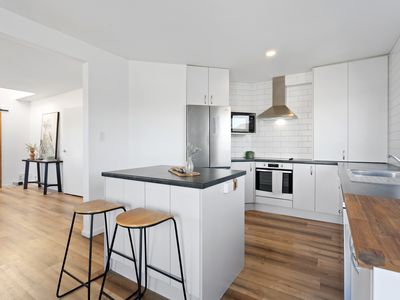 16 Dudley Road, Lyttelton