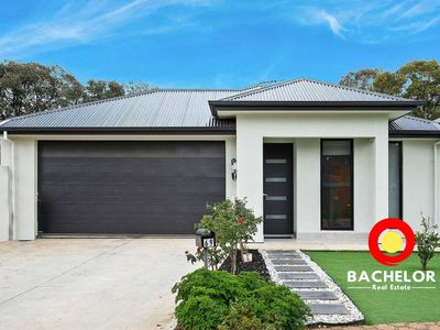 69 Chartwell Crescent, Paralowie