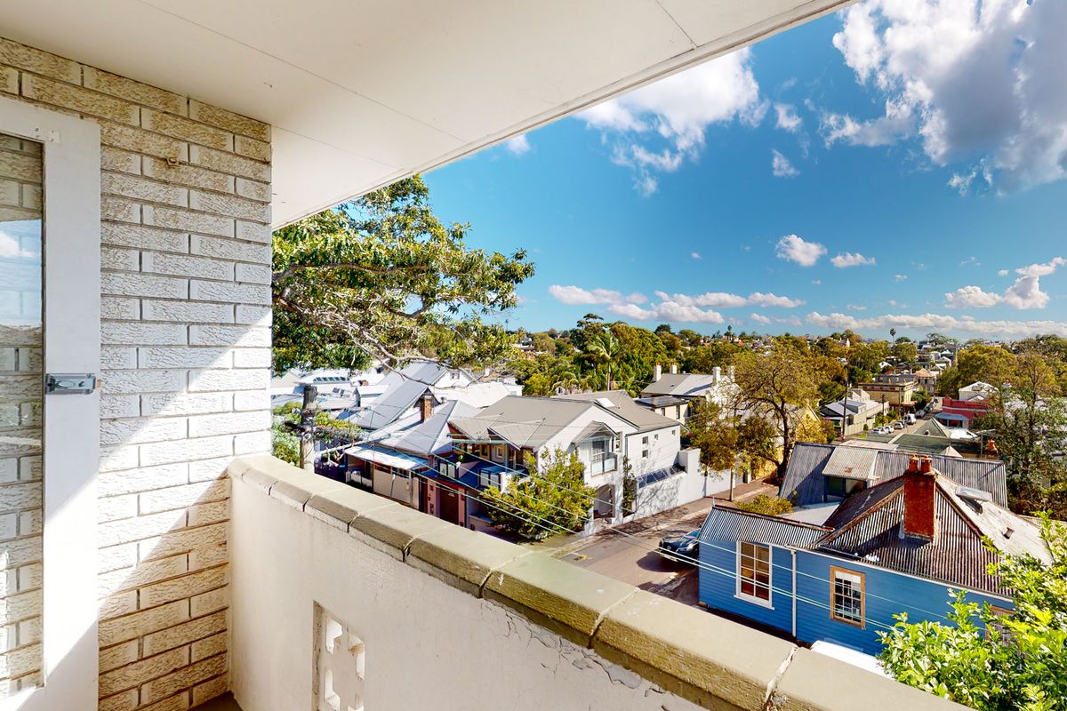11 / 8 Thames Street, Balmain