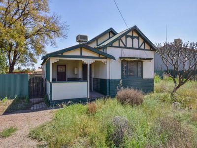 108 Federal Road, Boulder