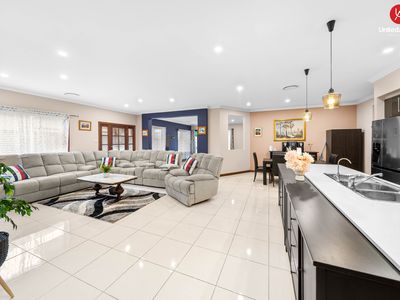 15 William Buckley Drive, Carnes Hill