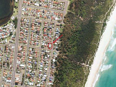 6 Banksia Ave, Windang