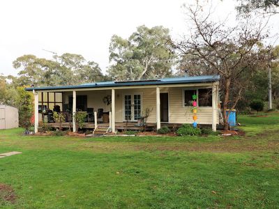 16 Old Hume Hwy, Tallarook