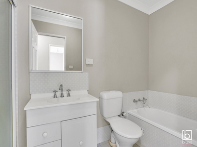 5 / 10 Jennie Cox Close, Erina