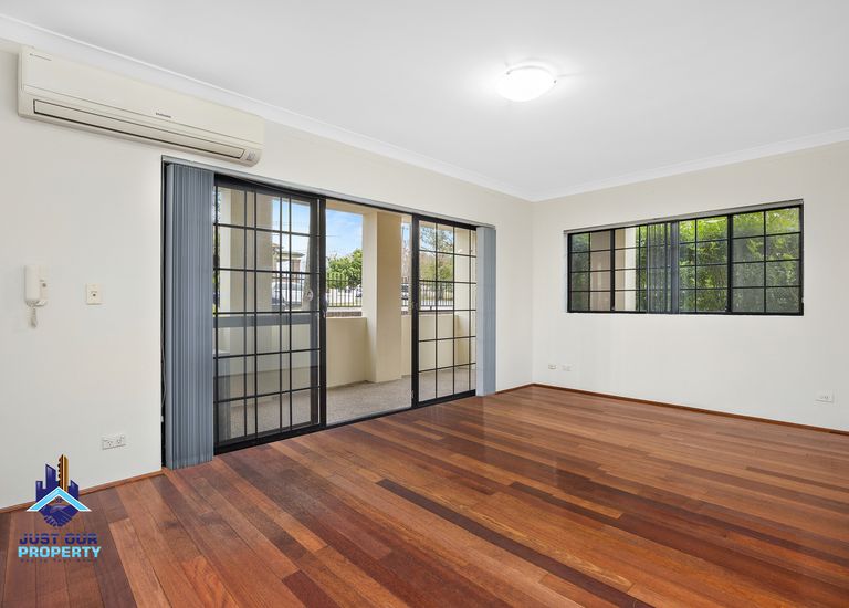 4 / 24-25 South Pde, Campsie
