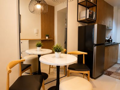 1742 / Seaside Blvd MOA Complex, International