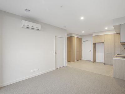 506/380 Bell Street, Preston