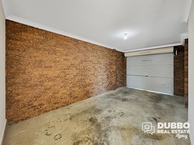 2 / 71 Websdale Drive, Dubbo