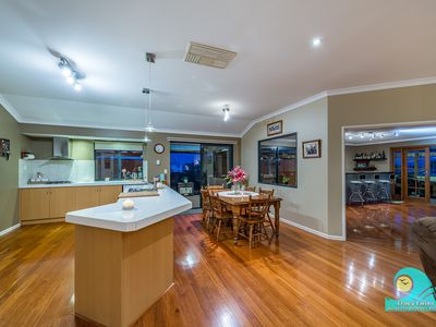 86 Lagoon Drive, Yanchep