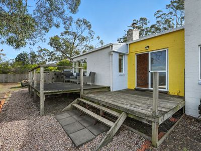 13 Hardner Court, Carlton