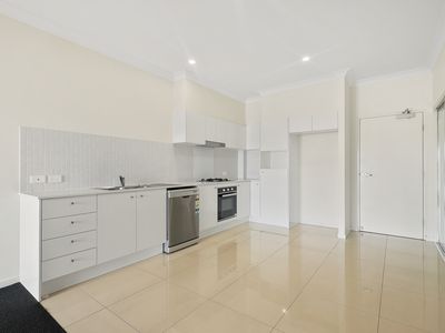 806 / 11 Playfield Street, Chermside
